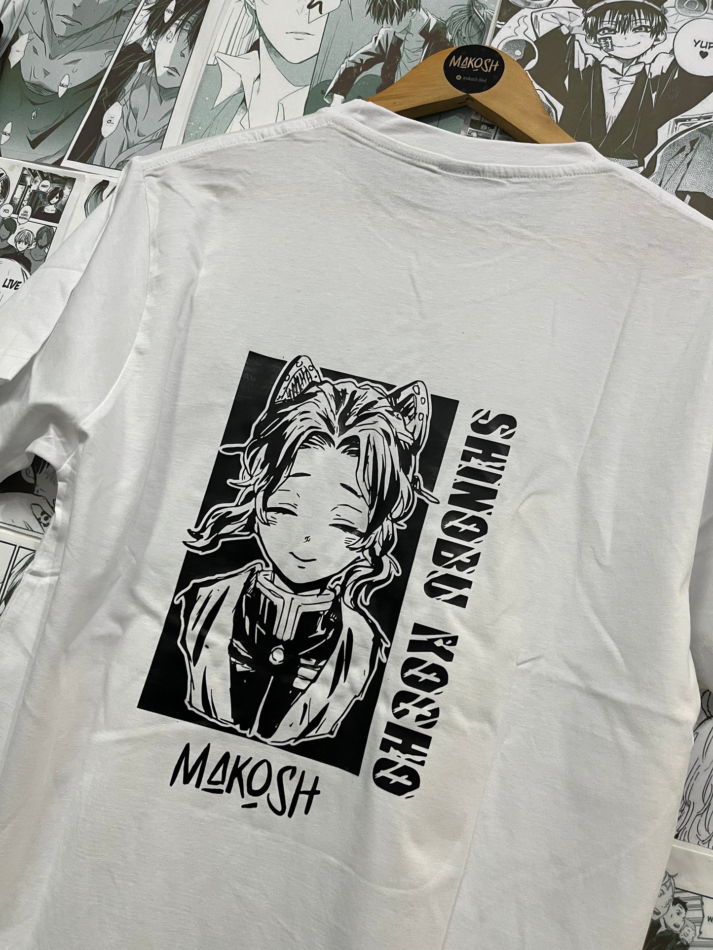 Remera Shinobu Kocho - Kimetsu no yaiba