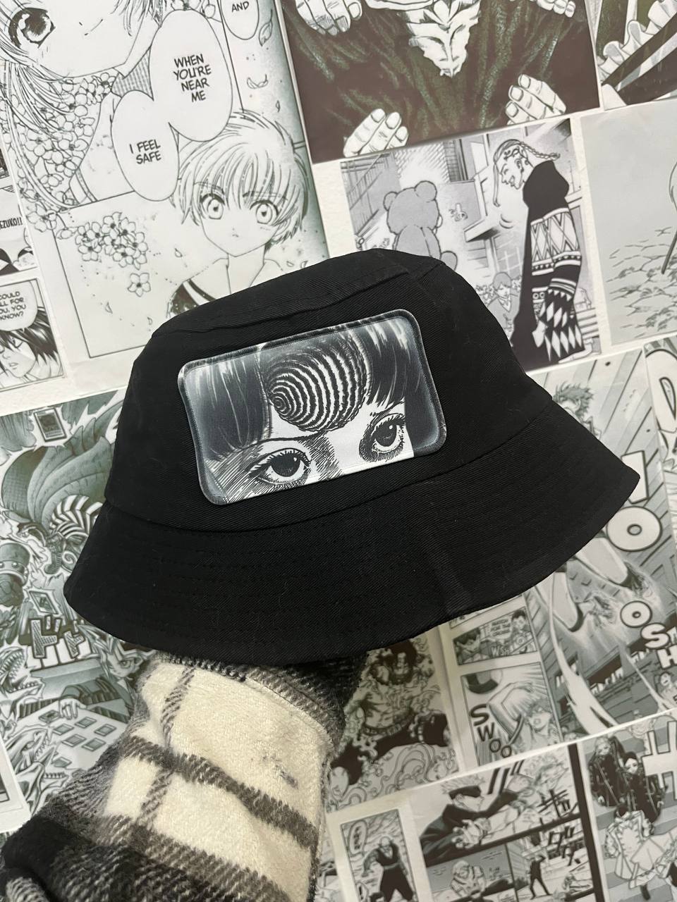 Gorro bucket hat Junji ito