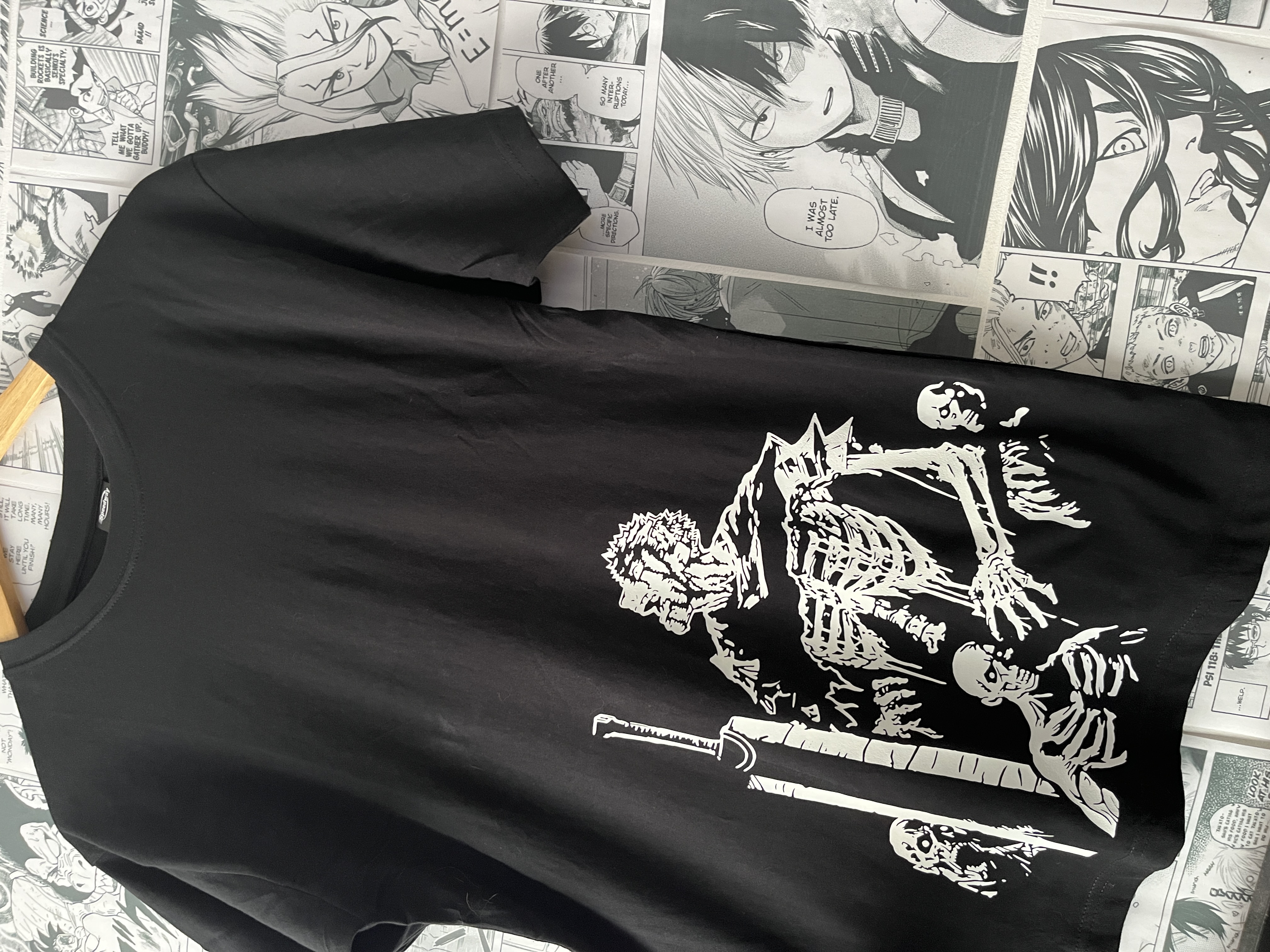 Remera Zombie Guts - Berserk